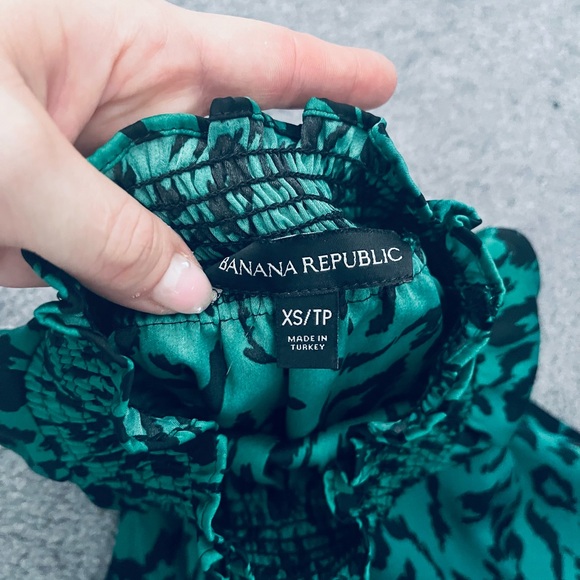 Banana Republic dress - Picture 2 of 2